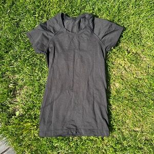 lululemon swiftly tech short sleeve 2.0